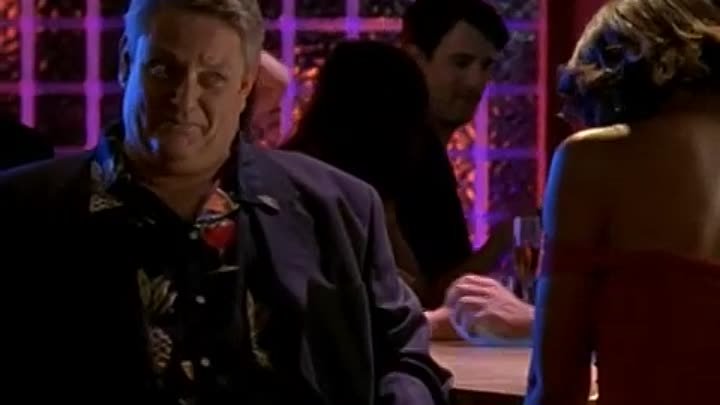 ⁣She Spies - Season 2 Episode 3 - Manhunt