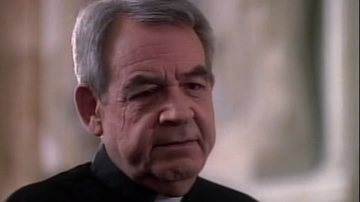⁣Father Dowling Mysteries - 1x07 - The Face in the Mirror Mystery