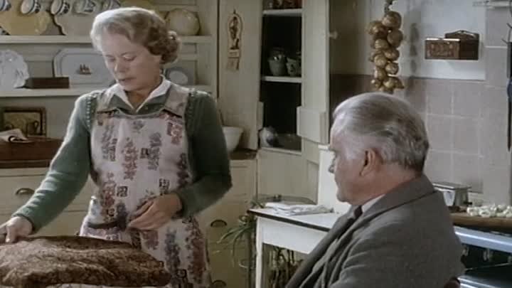 ⁣Doctor Finlay (1993) - S01E02 - Working Together