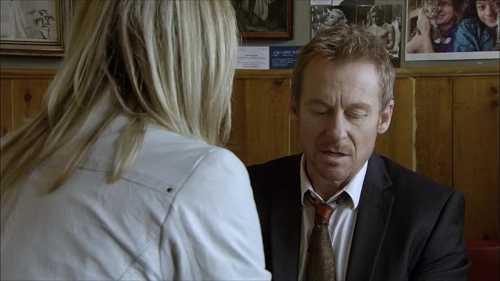 ⁣Rake S01E08 - R v Corella