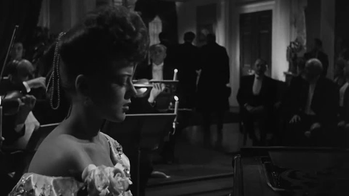 ⁣Hangover Square (1945) [720p] - Laird Cregar