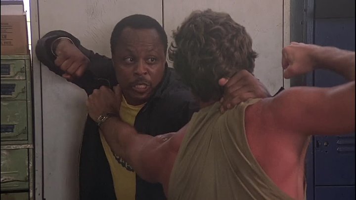 ⁣Magnum P I [S01E12] Thicker Than Blood