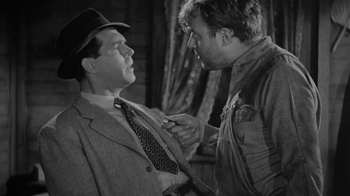 ⁣Murder He Says (1945) [720p] - Fred MacMurray, Helen Walker, Marjorie Main