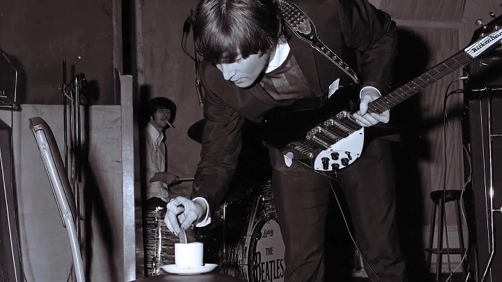 ⁣The Beatles Eight Days A Week - The Touring Years (2016) [Documentary] (720p)