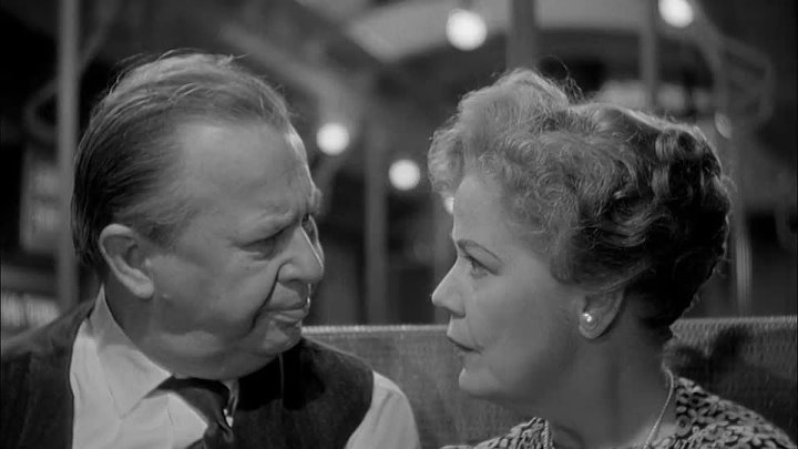 ⁣The Devil And Miss Jones (1941) (720p) 🌻 Movies