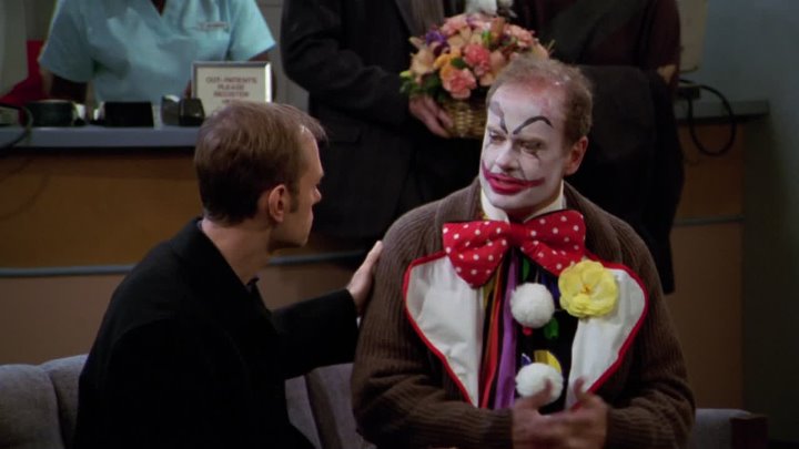 ⁣Frasier [S11E16] (1080p) Boo!