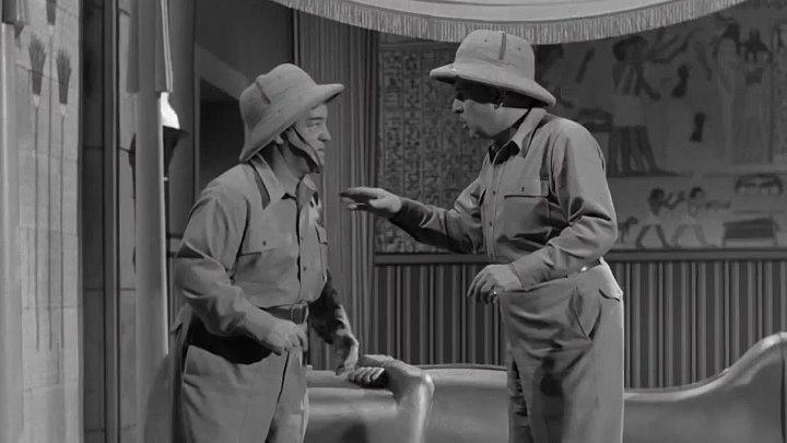 ⁣Abbott And Costello Meet The Mummy (1955) [720p] - Bud Abbott, Lou Costello, Marie Windsor