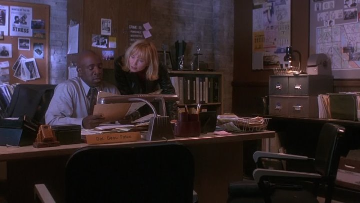 ⁣The Right Temptation (2000) (720p) 🌻 Movies