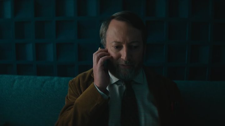 ⁣Ludwig S01E06 (1080p)