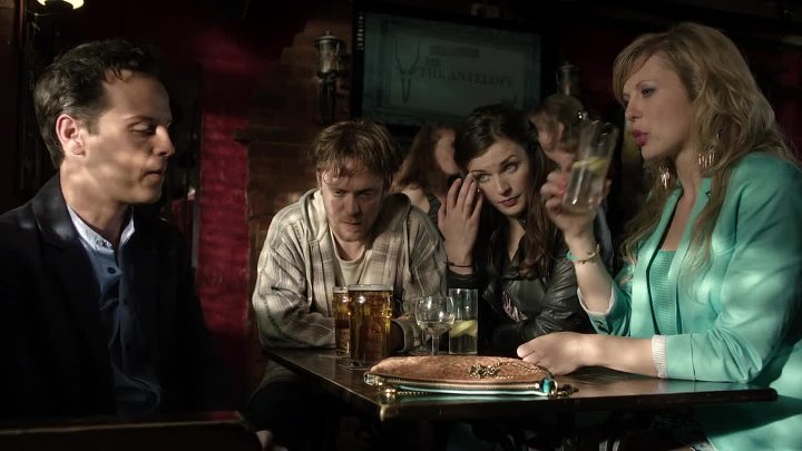 ⁣The Town 2012 S01E01 720p