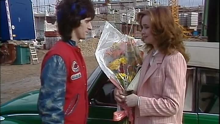 ⁣Auf Wiedersehen, Pet [S01E12] Love And Other Four-Letter Words (1984) [DVDRip]