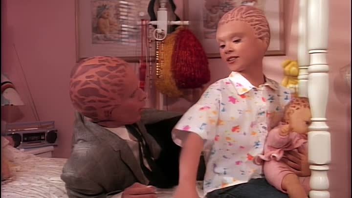 ⁣Alien Nation (1989) - S01E05 - The First Cigar