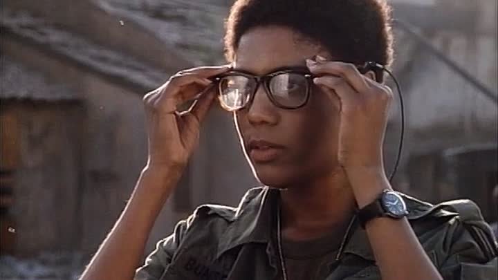 ⁣China Beach S02E02 Lost and Found (2)