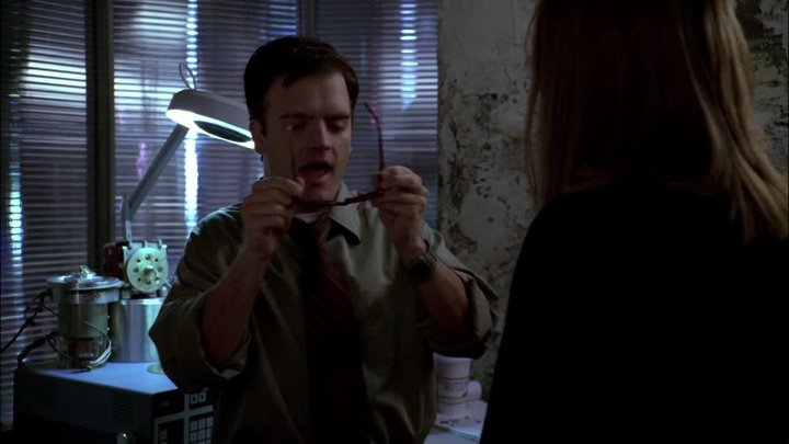 ⁣Alias (2001) - S01E17 - Q & A