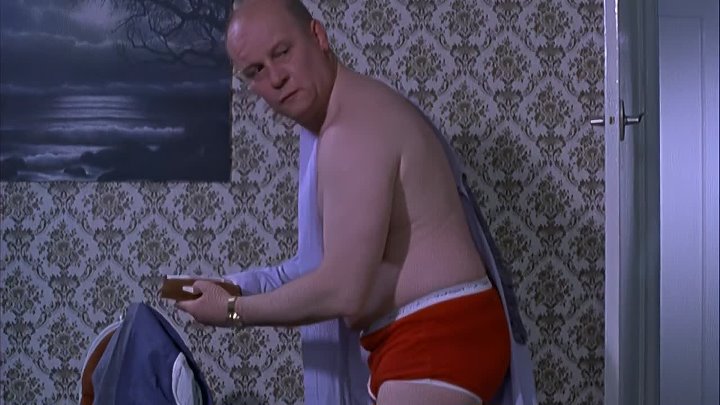 ⁣Minder - S2 E6 - The Great Beer Hunter - (1080p)