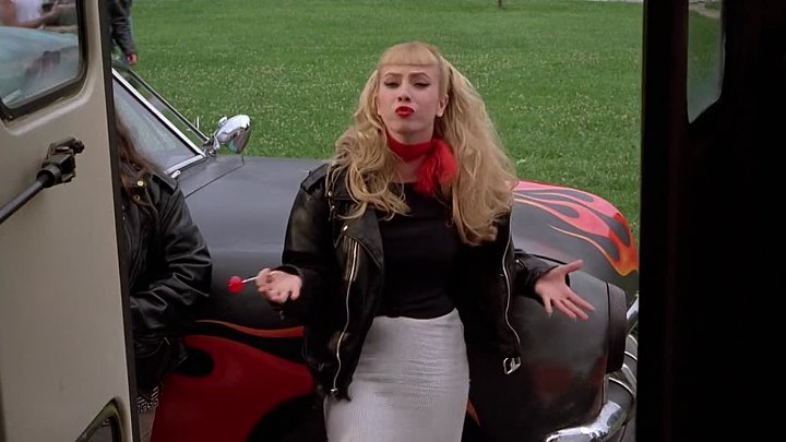 ⁣Cry-Baby (1990) (720p)🌻 Movies