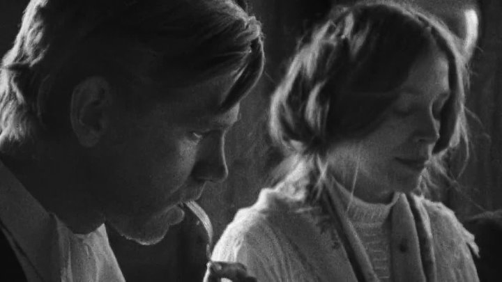 ⁣Northern Lights (1978) (720p)