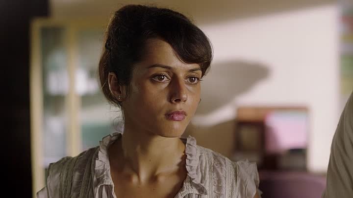 ⁣The Good Karma Hospital S02E01