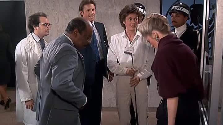 ⁣Scarecrow and Mrs King S02E19 D O A Delirious on Arrival