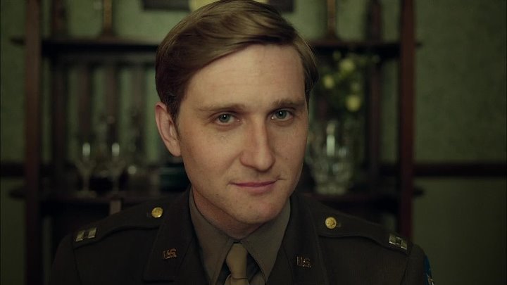 ⁣My Mother and Other Strangers S01E04 Vera