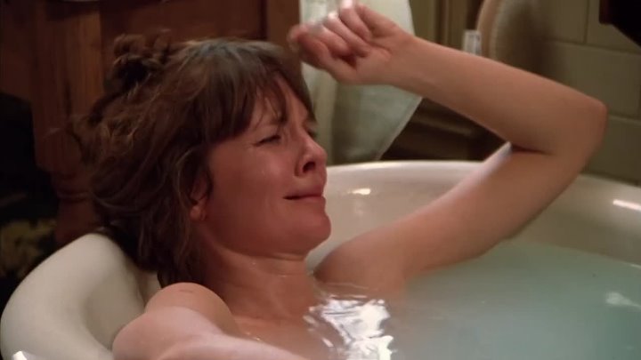 ⁣Shoot The Moon (1982) (720p)