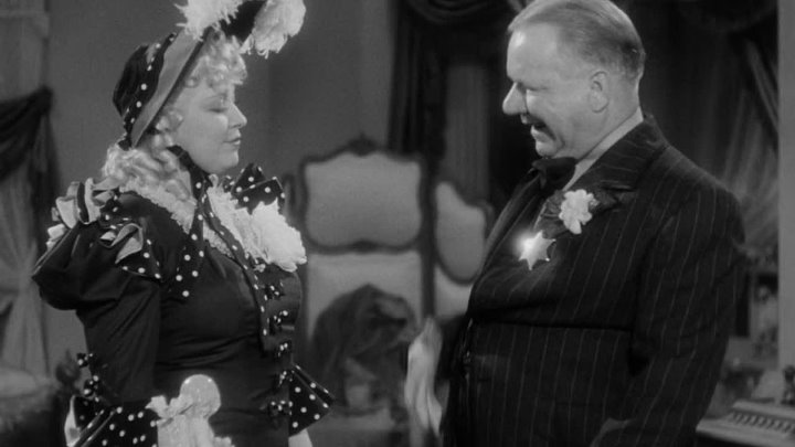 ⁣My Little Chickadee (1940) (1080p)🌻 Black & White Films