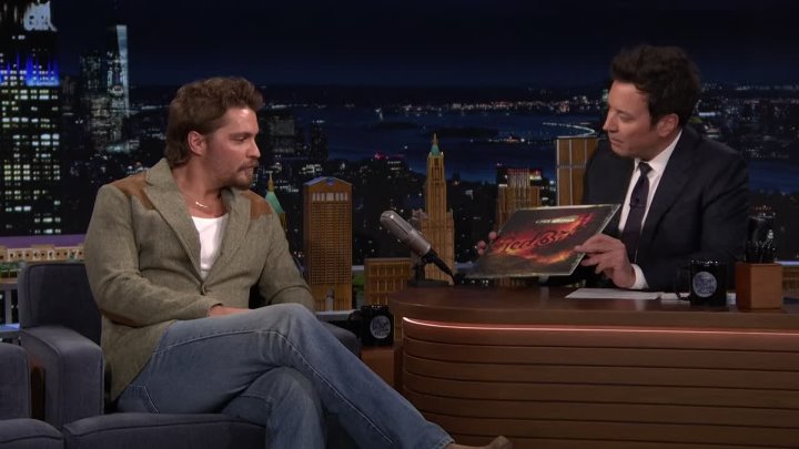 ⁣Jimmy Fallon 2026 03 03 Penelope Cruz 720p HEVC x265-MeGusta