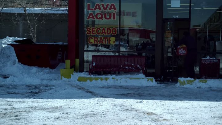 ⁣Shameless US S01E11 Daddys Girl 1080p HEVC x265-MeGusta