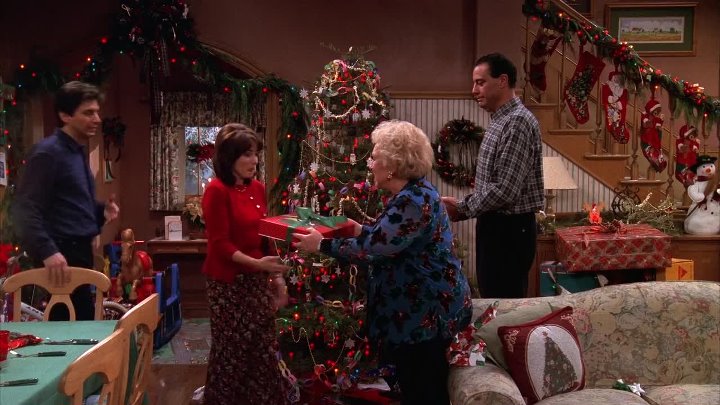 ⁣Everybody Loves Raymond Season 2 Episode 12 All I Want for Christmas