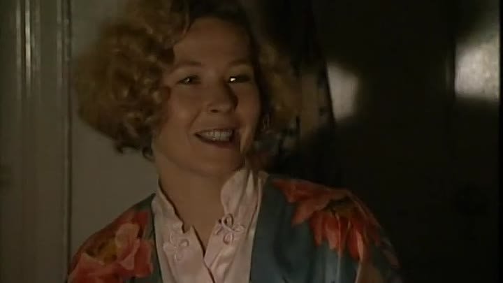 ⁣House of Eliott (1991) [S1E9]