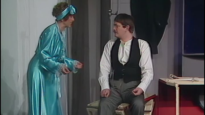 ⁣İçinden Tramvay Geçen Şarkı Ortaoyuncular (1986) 1080p WEBRİp x264 -TR -Ferhan Şensoy