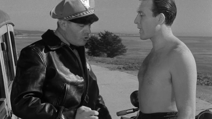 ⁣Step By Step (1946) (1080p)🌻 Film Noir