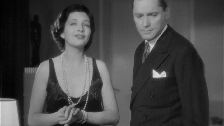⁣Trouble In Paradise (1932) (1080p)🌻 Black & White Films
