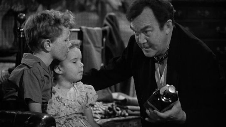 ⁣High Barbaree (1947) (1080p)🌻 Black & White Films