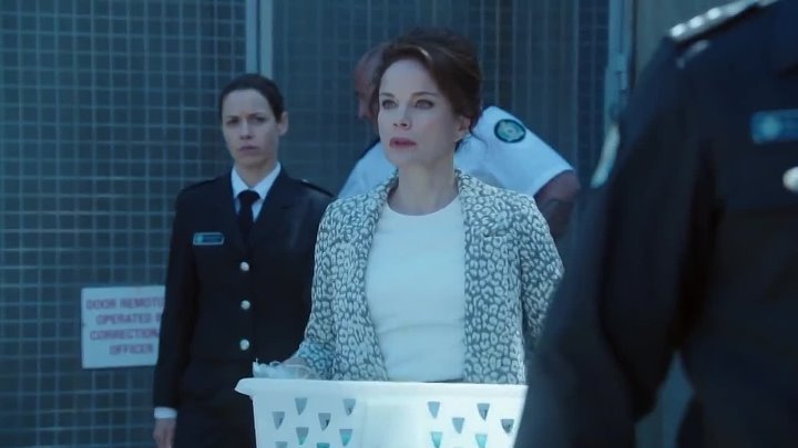 ⁣Wentworth (2016) S4Ep6 -Divide and Conquer