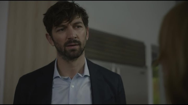 ⁣Angela Black [S01E04] (1080p)