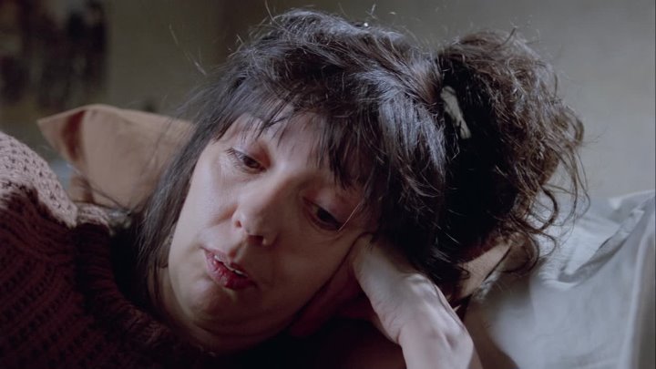 ⁣High Hopes (1988) (1080p)🌻 80's Movies