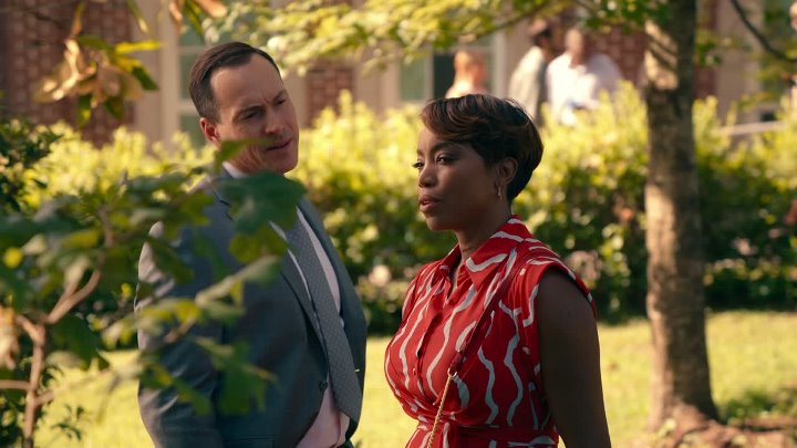 ⁣Sweet Magnolias S01E01