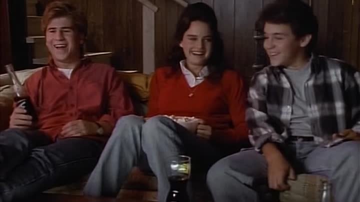 ⁣The Wonder Years [S05E06] Triangle