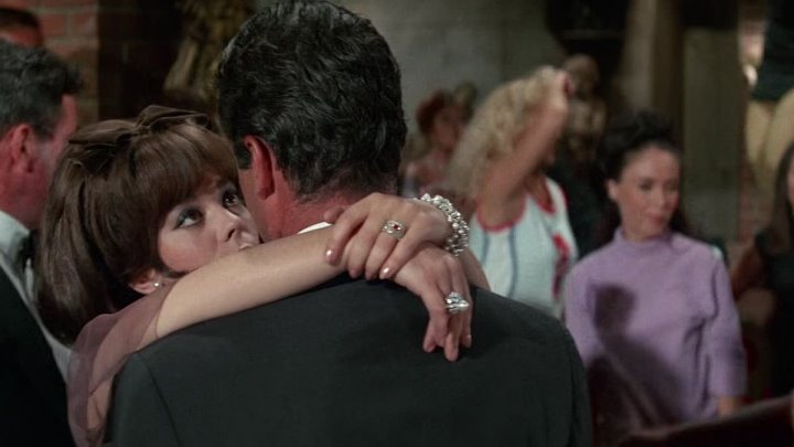 ⁣Penelope (1966) (1080p)🌻 Classic & Older Hollywood Films