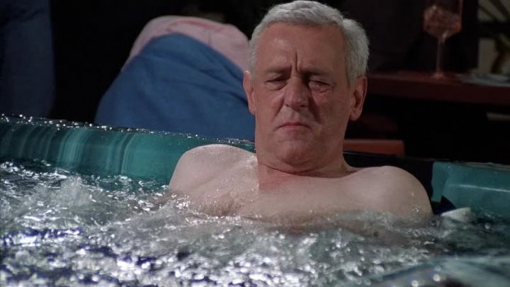 ⁣Frasier [S01E09] (1080p) Selling Out