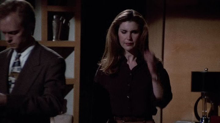 ⁣Frasier [S02E24] (1080p) Dark Victory