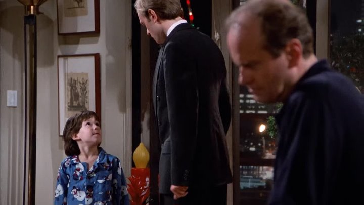 ⁣Frasier [S03E09] (1080p) Frasier Grinch