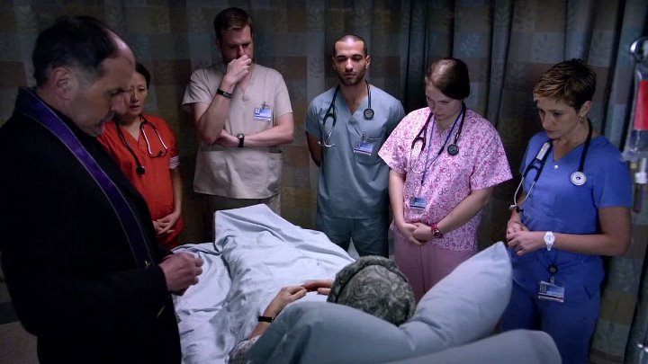 ⁣Nurse Jackie [S01E06] Tiny Bubbles