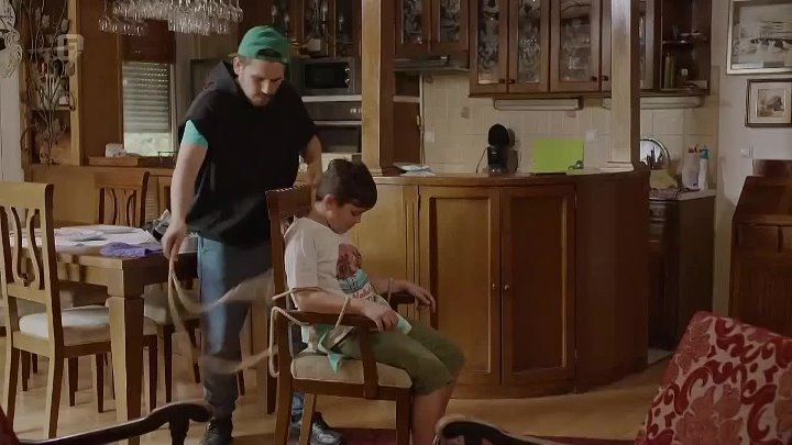 ⁣Na Rubu Pameti S02E04