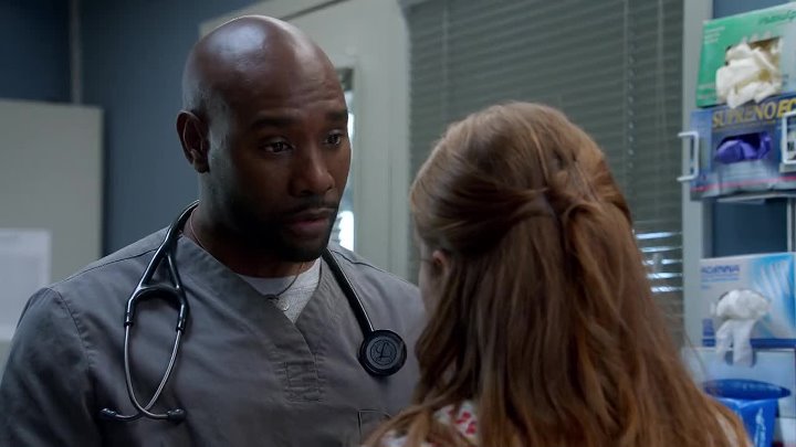 ⁣Nurse Jackie [S06E01] Sink or Swim