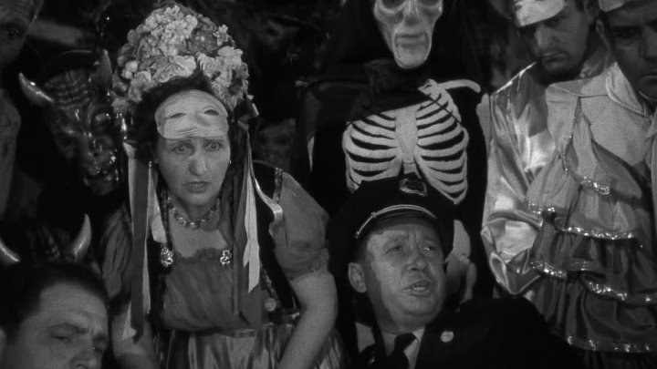 ⁣Flesh And Fantasy (1943) (1080p)🌻 Black & White Films