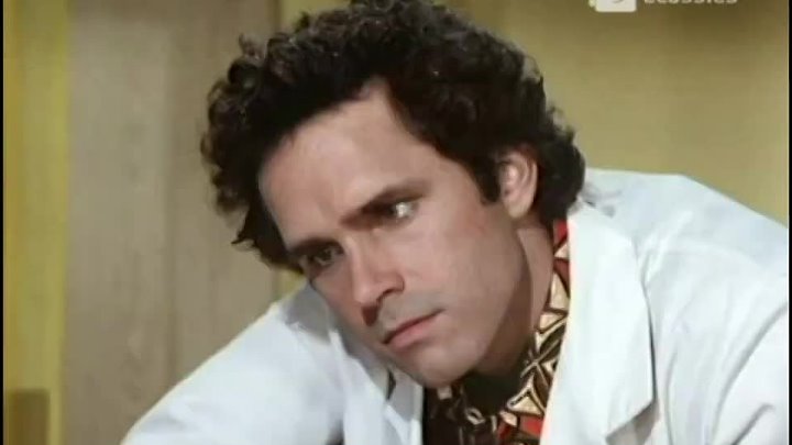 ⁣Trapper John, M D [S02E06] Straight and Narrow