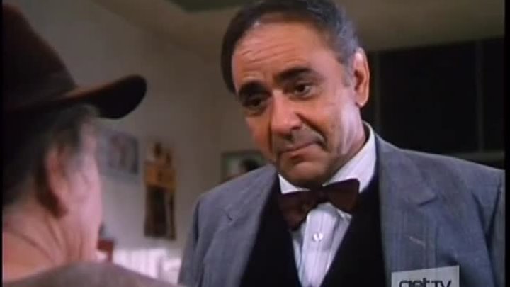 ⁣Palmerstown, U S A S02E09 The Suitor