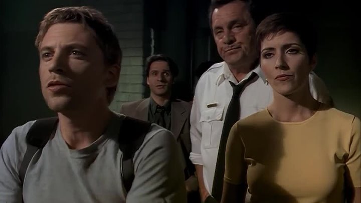 ⁣Due South - S03E05 - Seeing Is Believing